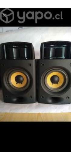 Parlantes bookshelf rca