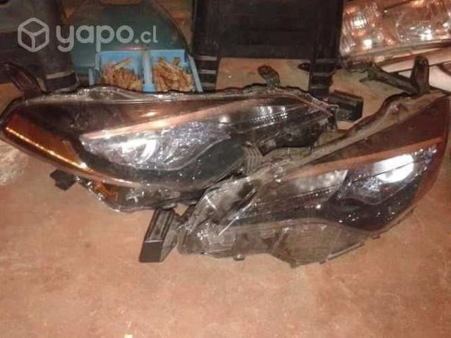 Opticos originales Toyota corolla 2018