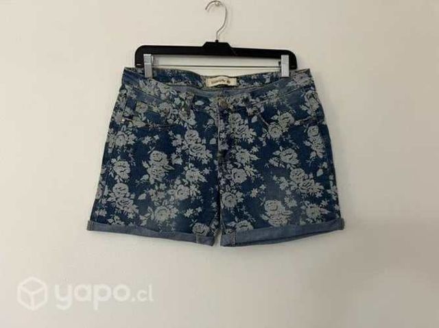 Short Elástico Marca Bulevar Talla 40 Jeans Flores