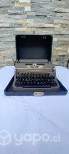 Maquina de escribir Underwood