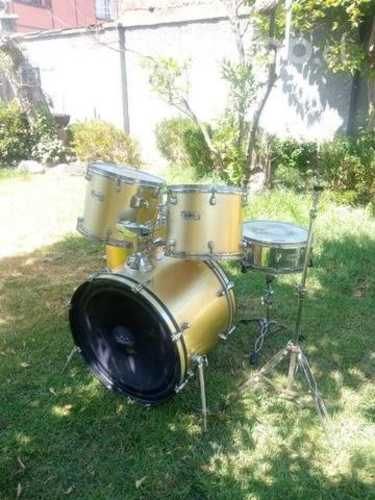 Batería Mapex + platillos Zildjian Planet Z