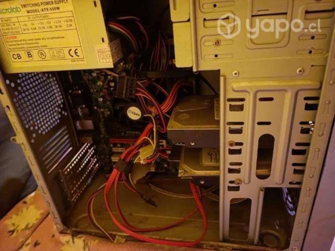 Torre PC para repuesto o reparar
