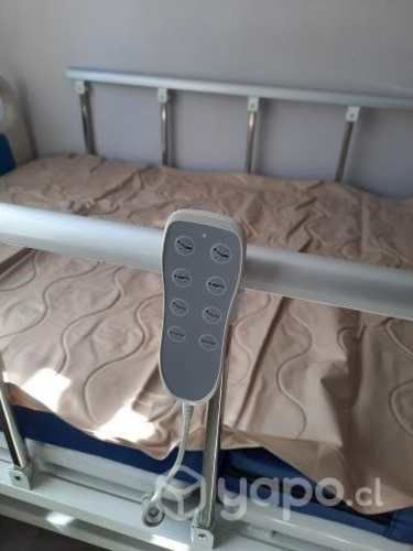 Cama clínica eléctrica