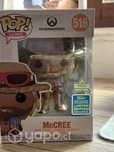Funko pops sin abrir Dragonite, McCree, y Morty