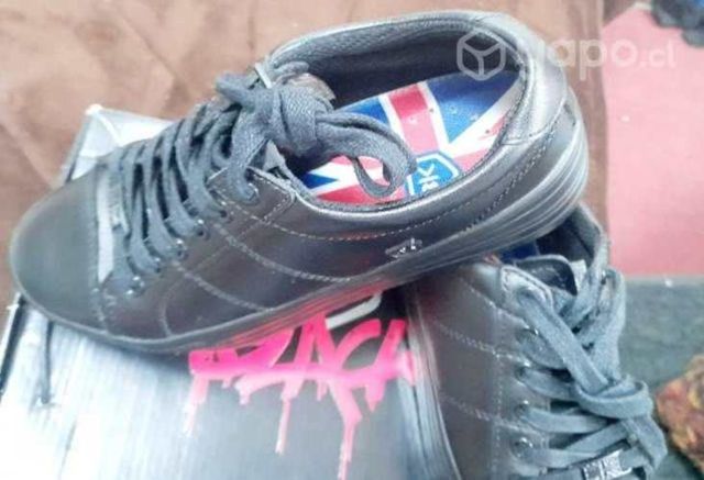100 % CUERO: 2 pares de zapatos British Knights