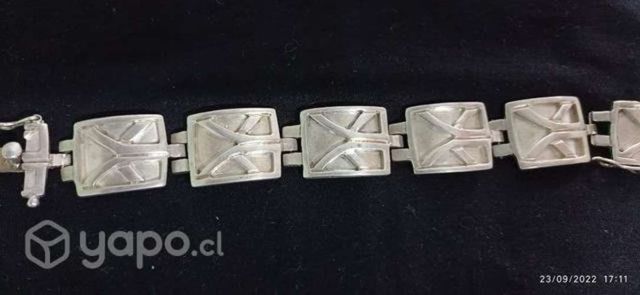 Pulsera de plata antigua 60gr