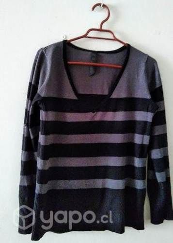 Sweater marca Wados