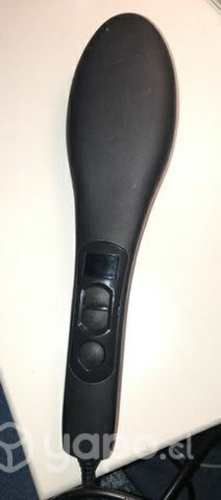 Peineta alisadora con calor