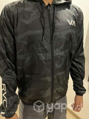Chaqueta rvca