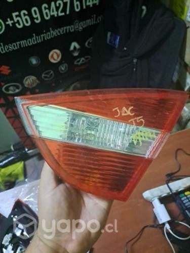 Jac j5 2015 foco de maleta derecho