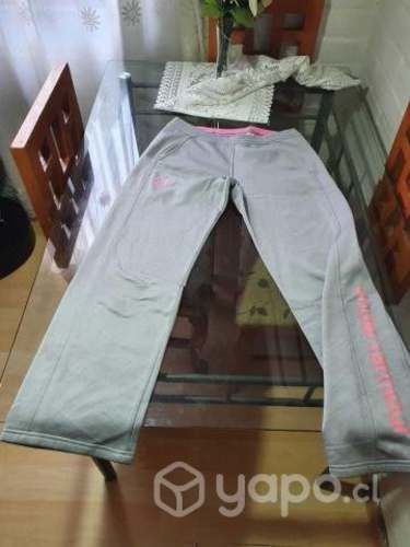 Buzo original mujer under armour talla m