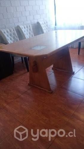 Clásico comedor elegante cuero