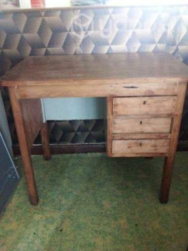 Mueble de madera