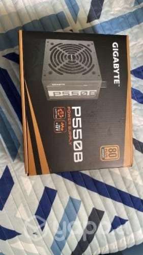 Fuente de Poder GigaByte P550B 80+Bronze SIN USO