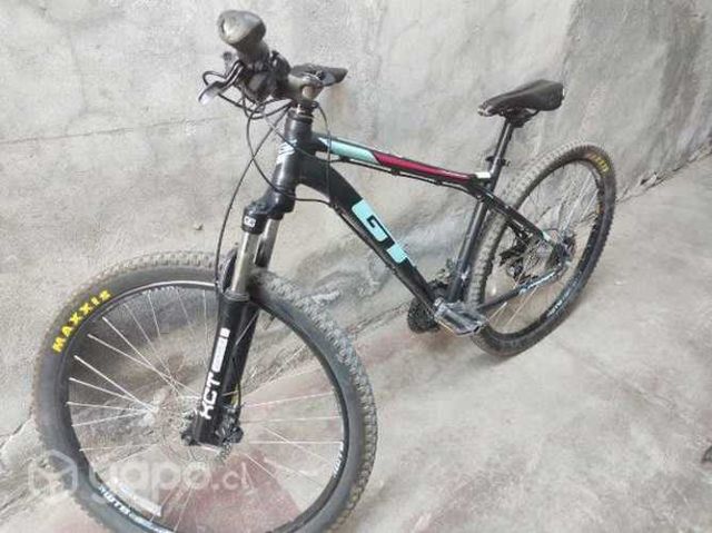 Bicicleta GT Outpost sport 27.5 talla M