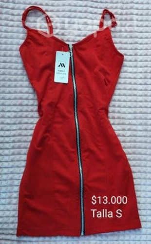 Vestidos, Poleras y más