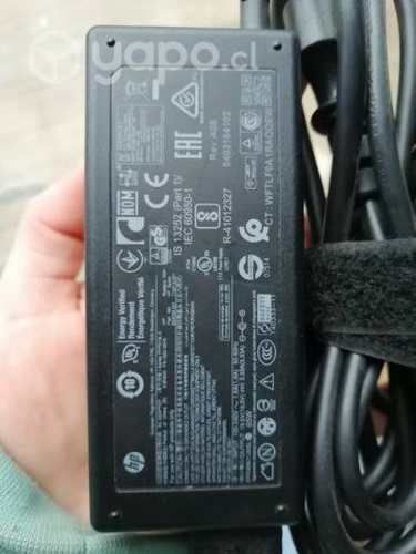 Cargado HP original serie PPP019L-S