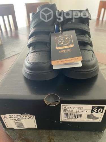 Zapatilla Colegio Nuevas Maui&Sons N°30