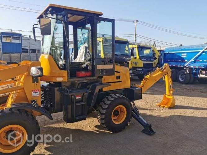 Retroexcavadora nueva