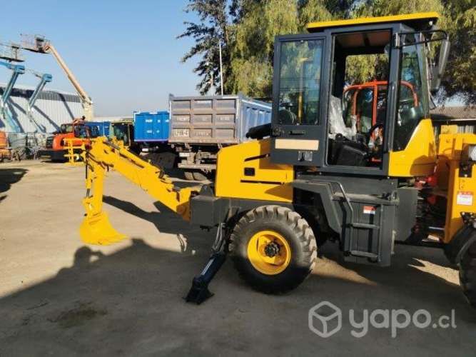 Retroexcavadora nueva