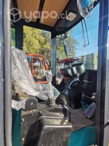 Retroexcavadora nueva