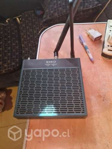 Router Cisco C819G-LTE-K9 V01