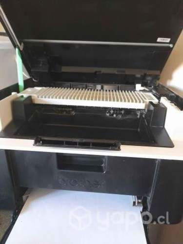 Impresora Brother DCP 1617NW. Casi nueva