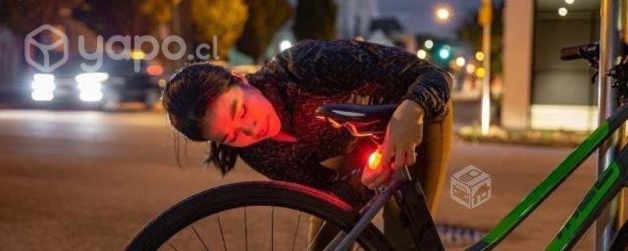 Luz de Bicicleta Led Recargable Diseño de Rayo