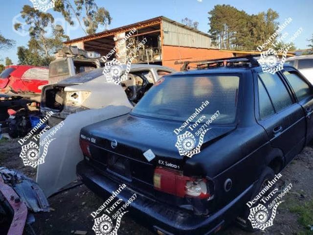 Maletero Nissan v16 año 2008