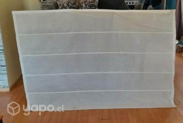 Cortinas store ,excelente estado