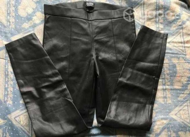 Calza eco cuero Zara