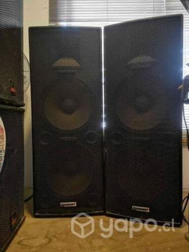 2 Parlantes LEXSEN (2X350W)