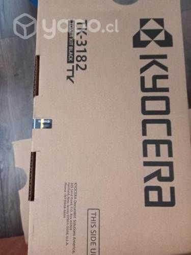 Toner tk-3182