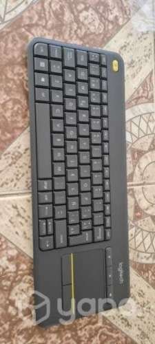 LOGITECH Teclado Inalámbrico K400 Plus