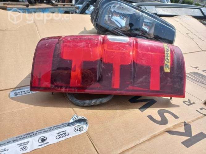 Foco trasero derecho Chevrolet TAHOE ORIGINAL
