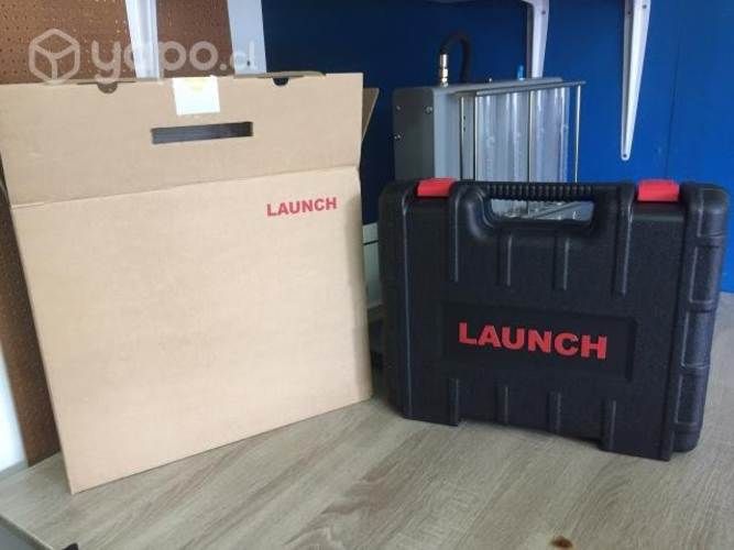 Scanner Automotriz Launch CRP 909X vehículo