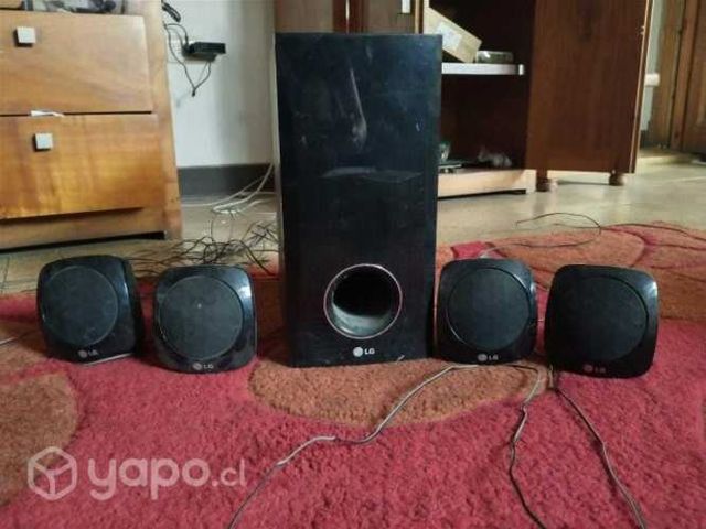 Home Cinema LG DH3120S - Usado