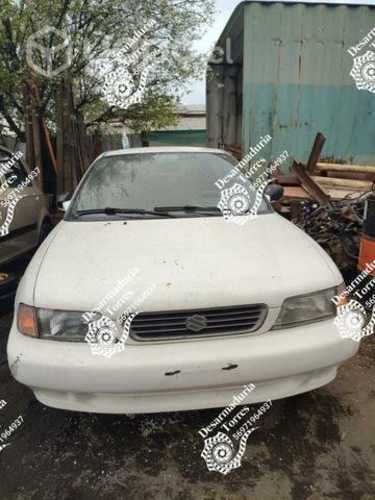 Máscara Suzuki baleno 1998