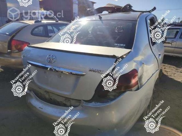 Maletero Toyota new yaris 2010