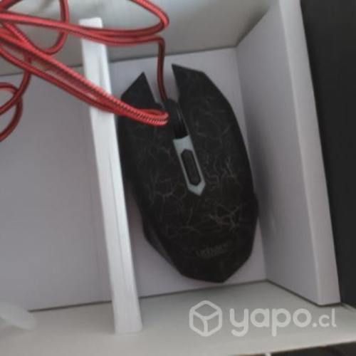 Teclado y mause audifonos gamer