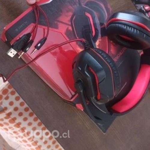 Teclado y mause audifonos gamer