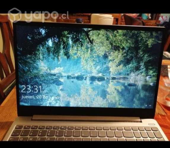 Notebook Lenovo Ideapad 330S.