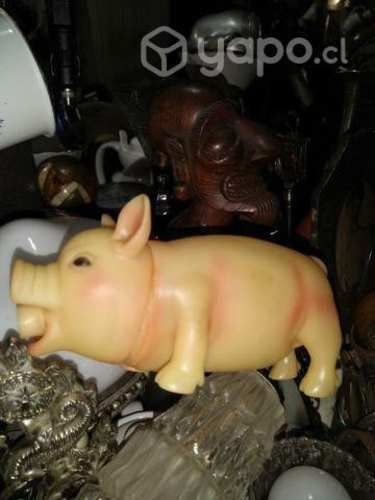 Antiguo juguete retro ,chancho de goma, sonido,