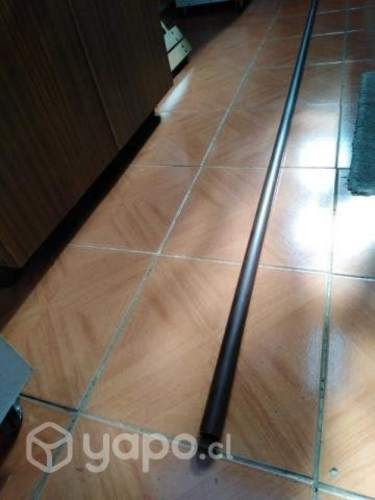 Barra de metal para cortina