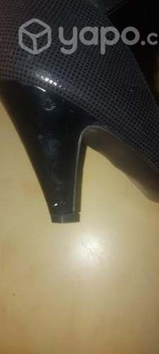 Botines charol nro 39