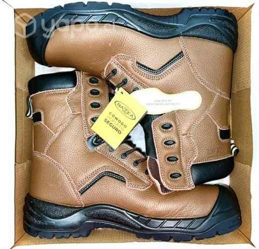 Bota de seguridad Nazca (45)