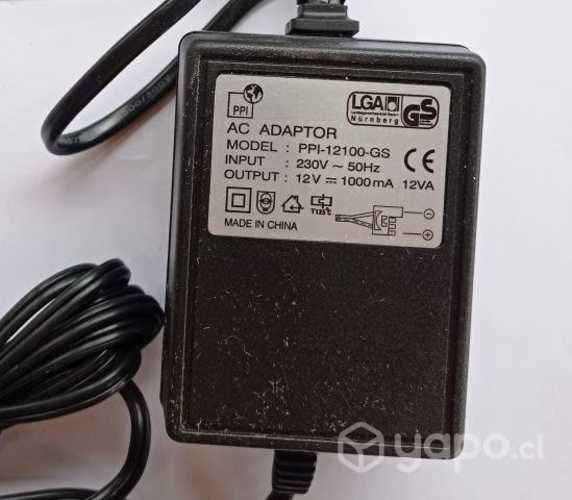 Adaptador De Voltaje 230vac 12vdc (pack 12 Und)