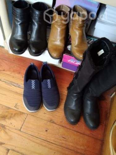 Lote de zapatos para feria