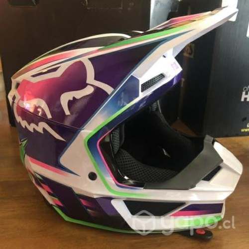 Casco nuevo para niño o niña marca FOX