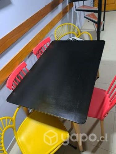 Comedor con 6 sillas